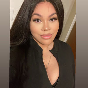 Meet your Posher, Beatrice